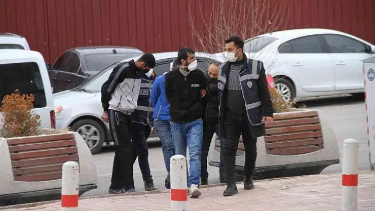 Elazığ'da 3 şüpheli yakalandı