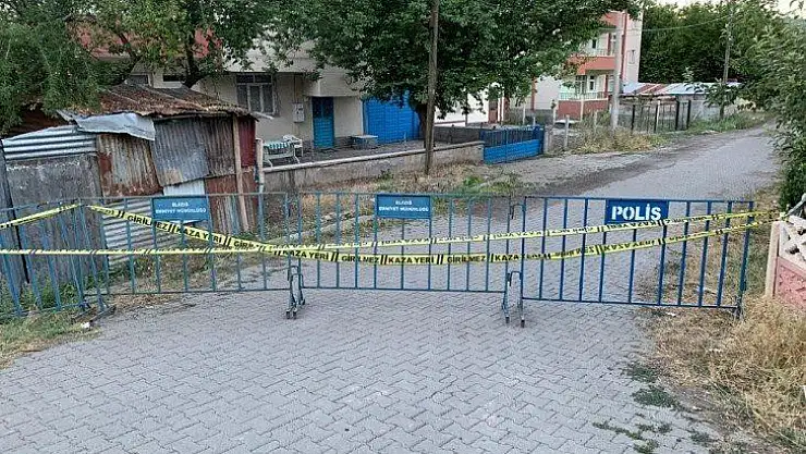 Elazığ'da bir sokak ve köy karantinaya alındı