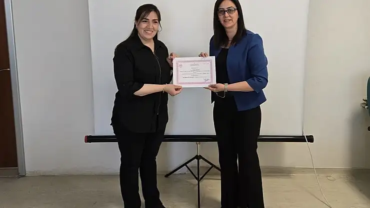 Elazığ'da ebelere doğuma hazırlık eğitimi