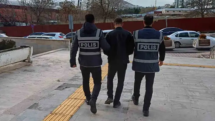 Elazığ'da haklarında kesinleşmiş hapis cezası bulunan 6 zanlı yakalandı