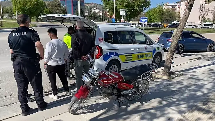 Elazığ'da trafik kazası: 2 yaralı