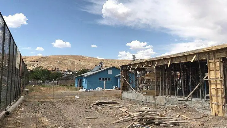 Elazığ'ın ilçelerinde spor tesisleri yükseliyor