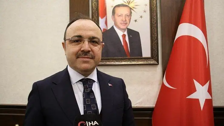 Elazığ Valisi Erkaya Yırık: 'Depremde şu ana kadar ciddi bir olumsuzluk yok'
