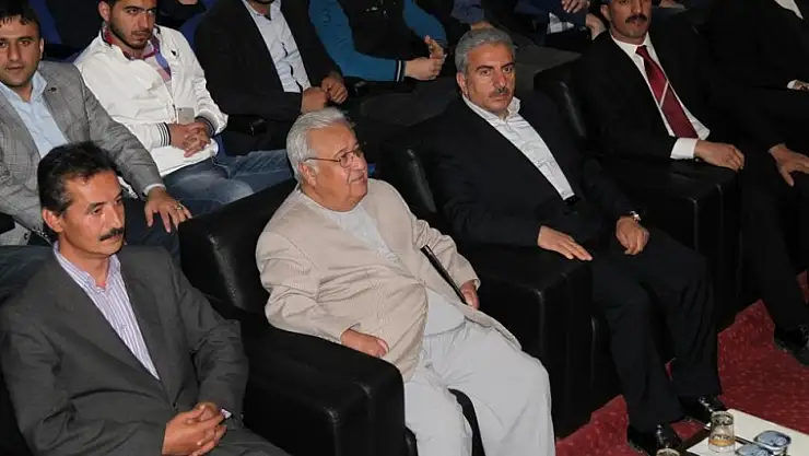 Üstad Necip Fazıl Elazığda Anıldı