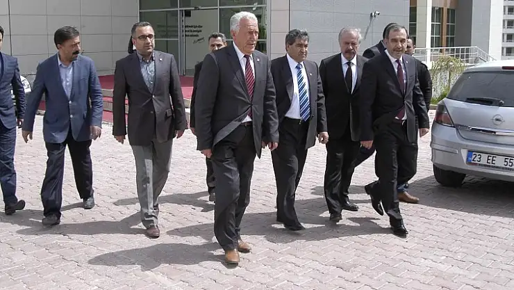 'CHP Elazığ'ın Önünü Açacak'