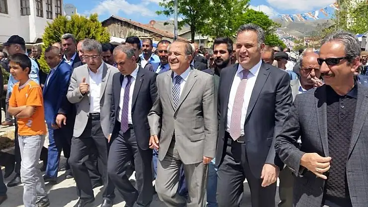 Şuay Alpay'dan Baskil'e Müjdeler