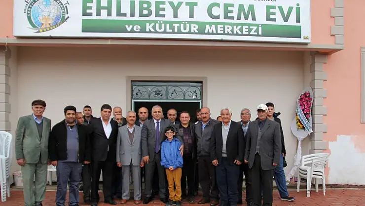 Vali Zorluoğlu'ndan Ehlibeyt Cemevi'ne Ziyaret