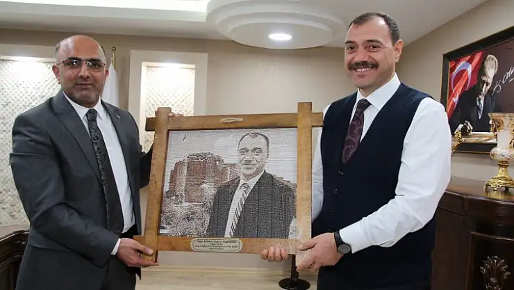Ulaş'tan Vali'ye Ziyaret