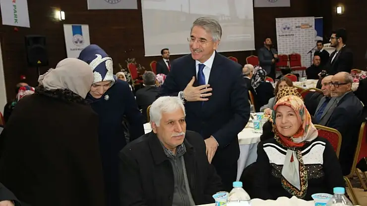Yanılmaz, 40 Yıllık Çiftleri Ağırladı