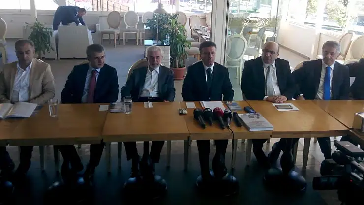 AK Parti Adayları Basınla Buluştu