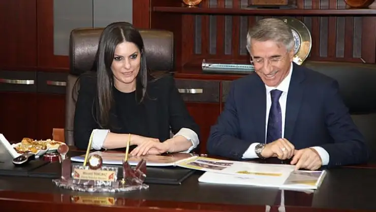 Bakan Jülide Sarıeroğlu Müjdeyi Verdi !