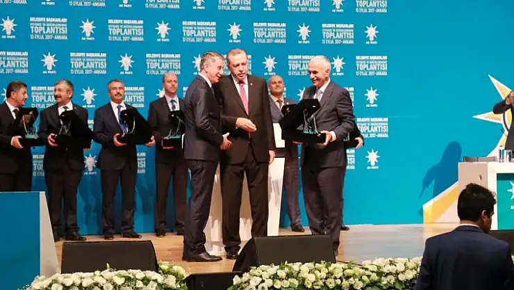 Cumhurbaşkanı Erdoğan'dan Elazığ'a Ödül