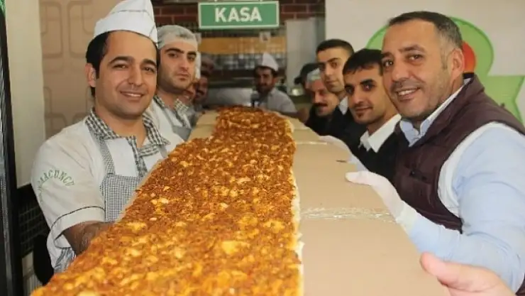Elazığ'dan Guinness'e Aday Lahmacun