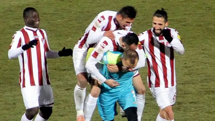 Gakkoş Bileti Kaptı
