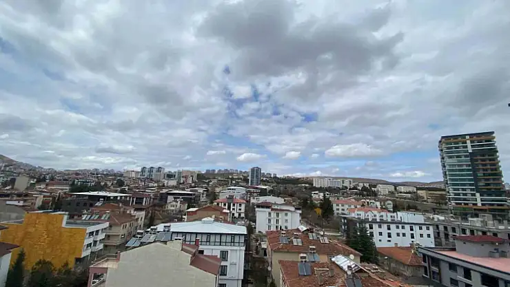 Elazığ'da sirrokümülüs bulutları oluştu