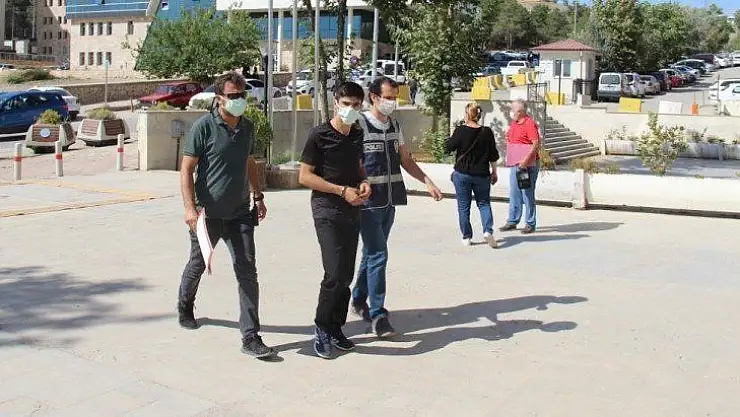 Önce güvenlik kamerasına sonra  polise yakalanan hırsızlık şüphelisi tutuklandı