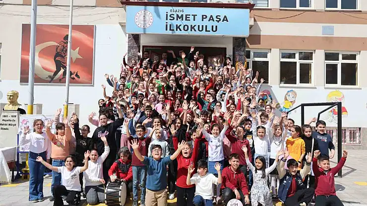 Ramazan Bayramı'nı coşkuyla kutlayan en renkli okul