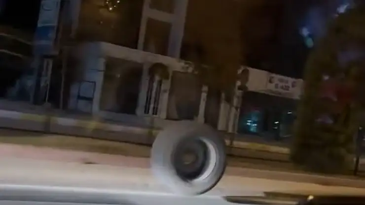 Römorktan çıkan tekerlek, metrelerce yol gitti