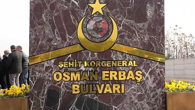 O bulvar açılışı herkesi duygulandırdı
