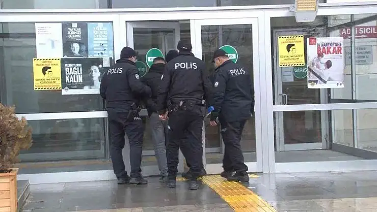 Suçüstü yapılan kablo hırsızı gözaltında