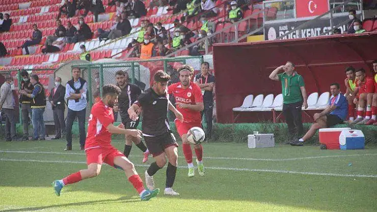 TFF 3. Lig: Elazığspor: 4 - Çatalcaspor: 3