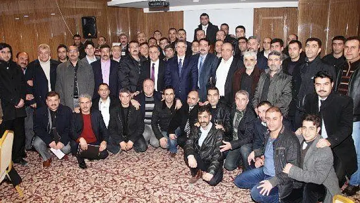 Öğrencilerinden Yanılmaz'a Destek!
