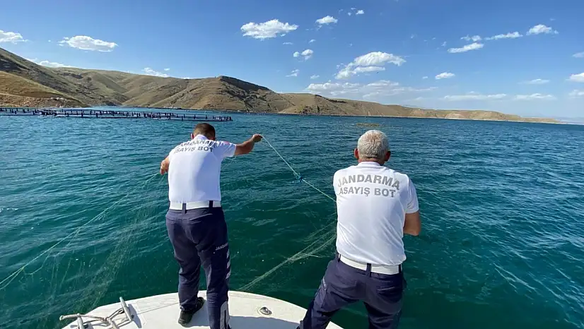 Elazığ'da kaçak avlanan 65 kilo balık ele geçirildi