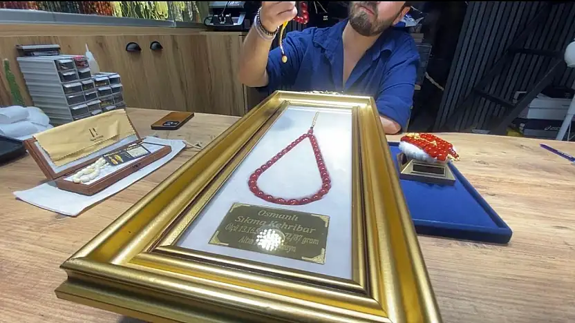 Elazığ'da milyonluk tespihler görücüye çıktı